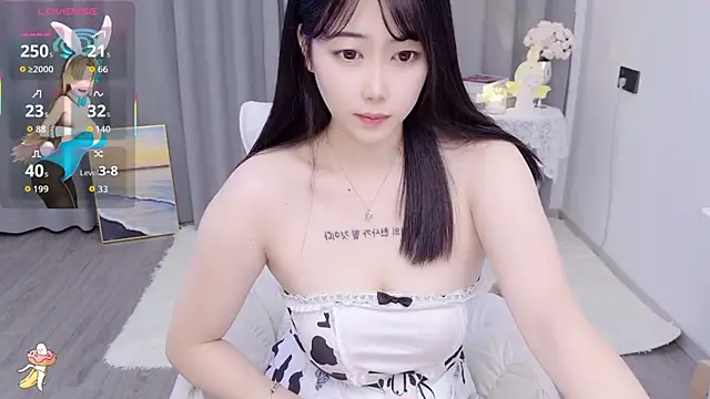 Xania xx online show from 12.18.25