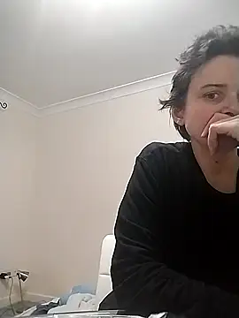 Snapshot of Amy01112 chatting on 04.15.26 Amy01112 online show from 04.15.26