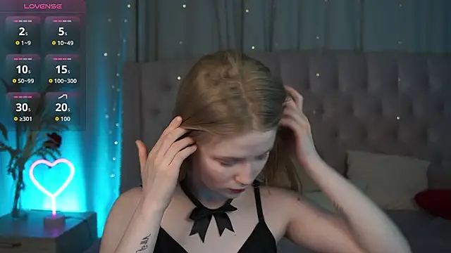 LilianHoward online show from 02.01.26