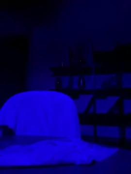 Snapshot of Petebulimia chatting on 03.12.26 Petebulimia online show from 03.12.26