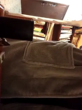 gatitachula93 online show from 02.20.26