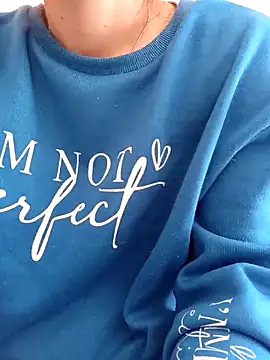 gatitachula93 online show from 03.31.26