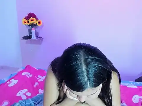 Snapshot of 18teenssexy chatting on 02.12.26 18teenssexy online show from 02.12.26