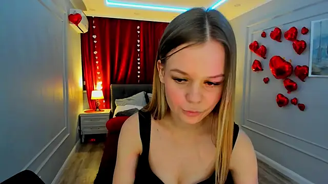 Snapshot of MidnighteAura chatting on 03.07.26 MidnighteAura online show from 03.07.26