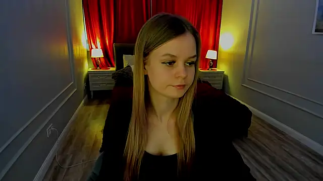 Snapshot of MidnighteAura chatting on 03.13.26 MidnighteAura online show from 03.13.26