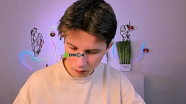 Snapshot of leo_valor chatting on 01.07.26 leo valor online show from 01.07.26