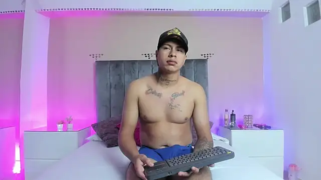 Snapshot of kaylaa_sex chatting on 02.12.26 kaylaa sex online show from 02.12.26