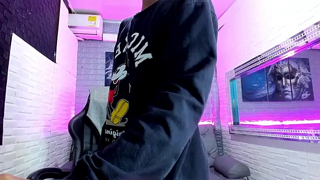 StormLuxX online show from 12.05.25