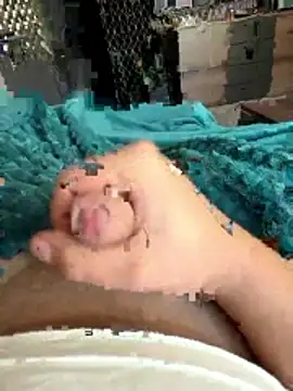 Snapshot of en93000 chatting on 01.18.26 en93000 online show from 01.18.26