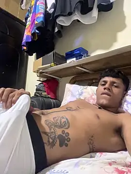 Snapshot of vispera chatting on 04.04.26 vispera online show from 04.04.26