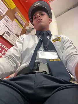 Snapshot of vispera chatting on 04.05.26 vispera online show from 04.05.26