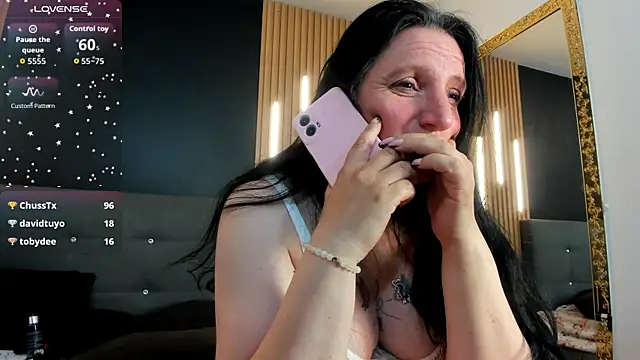 Andre cloefoxx  online show from 04.02.26