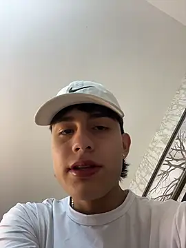 Lander Cruz online show from 12.19.25