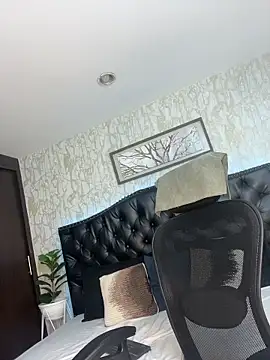 Lander Cruz online show from 02.11.26