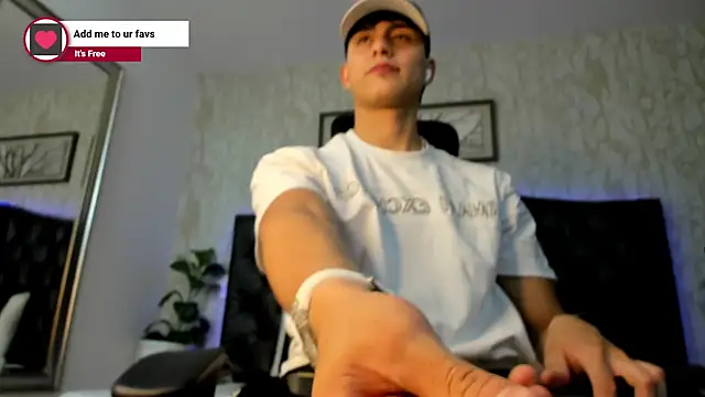 Lander Cruz online show from 04.13.26