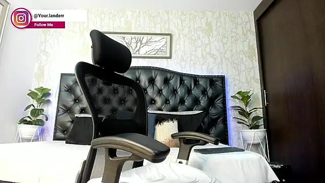 Lander Cruz online show from 04.17.26