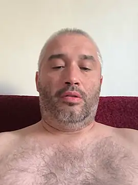 Snapshot of Olomoucak1982 chatting on 06.25.26 Olomoucak1982 online show from 06.25.26