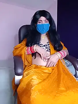 Snapshot of Lovely_Ladyboy_star chatting on 12.21.25 Lovely Ladyboy star online show from 12.21.25