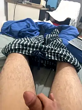 Snapshot of romanfilms1 chatting on 12.02.25 romanfilms1 online show from 12.02.25