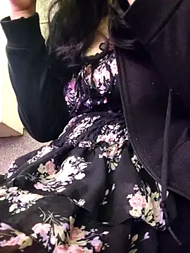 Miky Lyn online show from 02.05.26