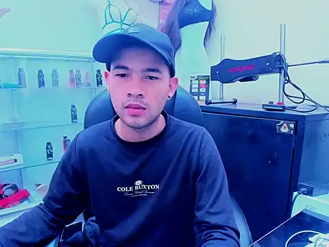 SweeXioji online show from 01.05.26