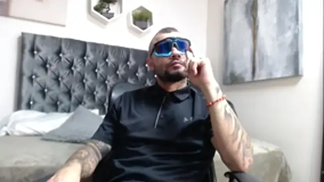 lucky smith1 online show from 12.17.25