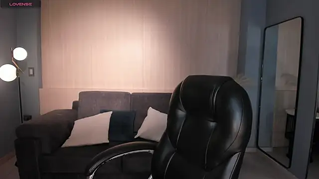 MadisonKane online show from 04.20.26