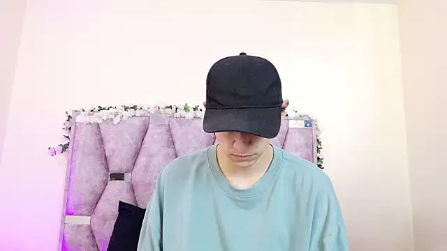 iris and damian online show from 02.26.26