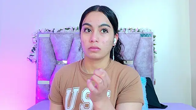 Snapshot of iris_and_damian chatting on 03.25.26 iris and damian online show from 03.25.26