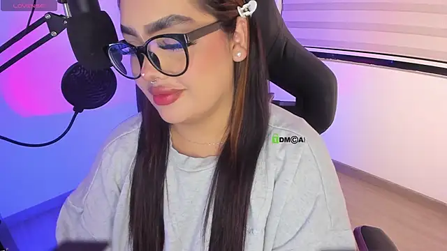 Snapshot of asheryn chatting on 02.21.26 asheryn online show from 02.21.26