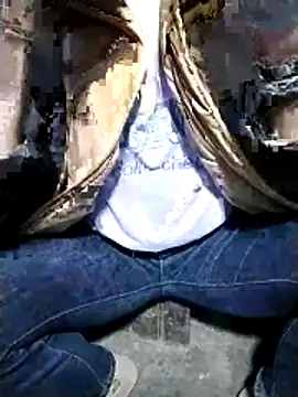 muutoo online show from 12.19.25