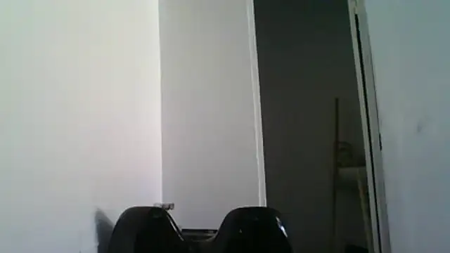 modeloxtz online show from 05.04.26