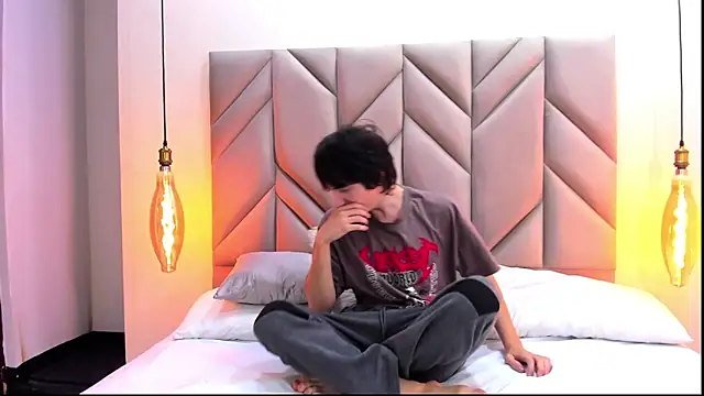 Snapshot of JeffBellfort chatting on 01.06.26 JeffBellfort online show from 01.06.26