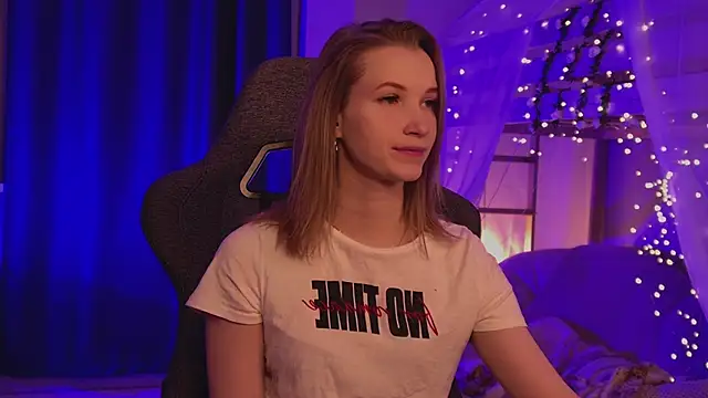 Snapshot of Megan_Rodgers chatting on 02.28.26 Megan Rodgers online show from 02.28.26