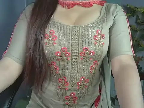 Hotty Suzuka online show from 03.18.26