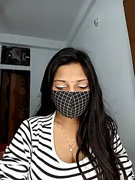 Snapshot of nila-404 chatting on 12.04.25 nila-404 online show from 12.04.25