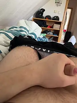 hannes256102 online show from 03.21.26