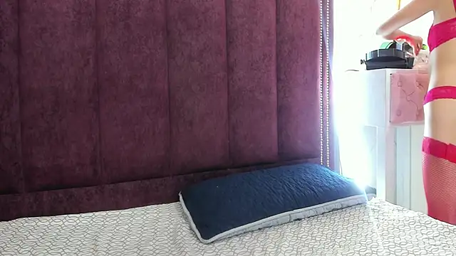 AfroditaWild online show from 01.11.26