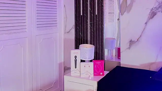 BellaHarpeer online show from 02.15.26