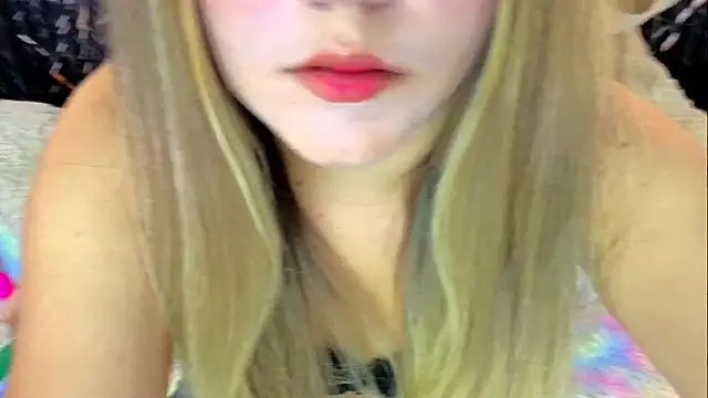 Snapshot of VioletaSweett1 chatting on 07.24.26 VioletaSweett1 online show from 07.24.26