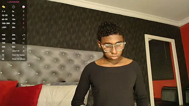 teylor lovee online show from 03.07.26