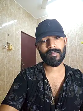 Snapshot of Bigkannan chatting on 03.08.26 Bigkannan online show from 03.08.26