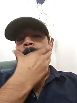 Snapshot of Bigkannan chatting on 03.09.26 Bigkannan online show from 03.09.26