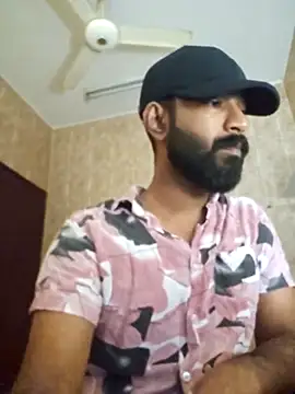 Snapshot of Bigkannan chatting on 04.11.26 Bigkannan online show from 04.11.26