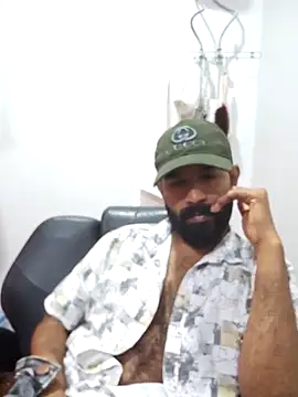 Snapshot of Bigkannan chatting on 04.13.26 Bigkannan online show from 04.13.26