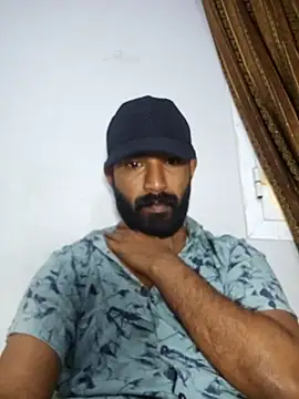 Snapshot of Bigkannan chatting on 04.14.26 Bigkannan online show from 04.14.26