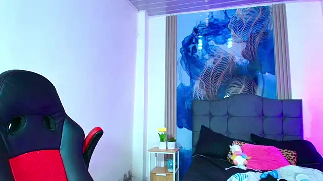 Valentina and sneider  online show from 04.21.26