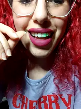 Snapshot of Cherry_ok chatting on 12.04.25 Cherry ok online show from 12.04.25