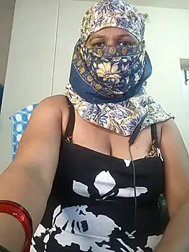 Preeti345 online show from 06.22.26