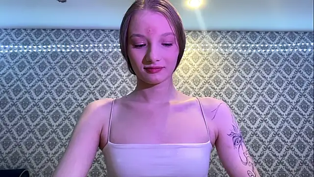 Cleonoth2o online show from 12.18.25